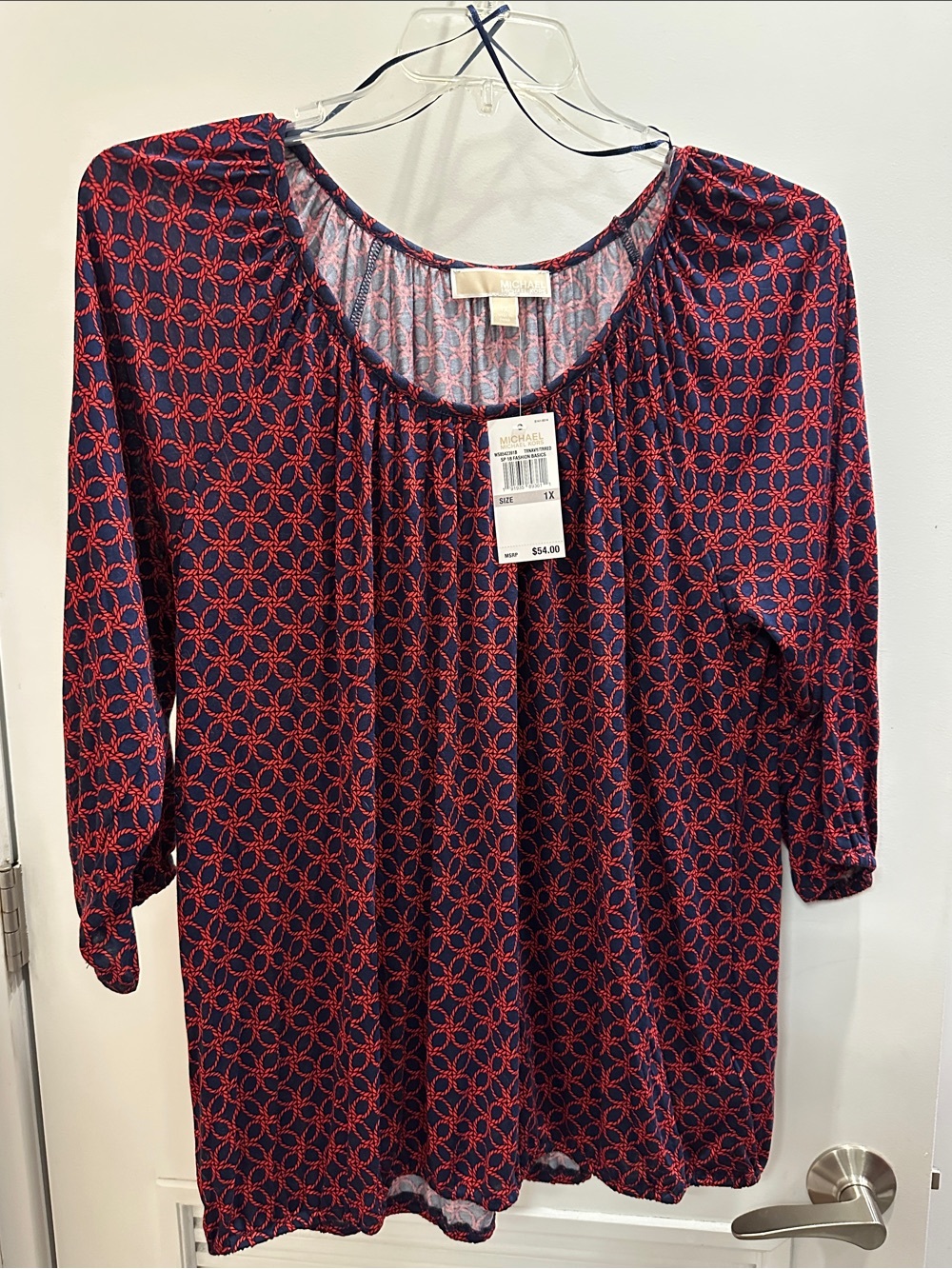 NWT Michael Kors Navy & Red Geometric Scoop-Neck Top 1X